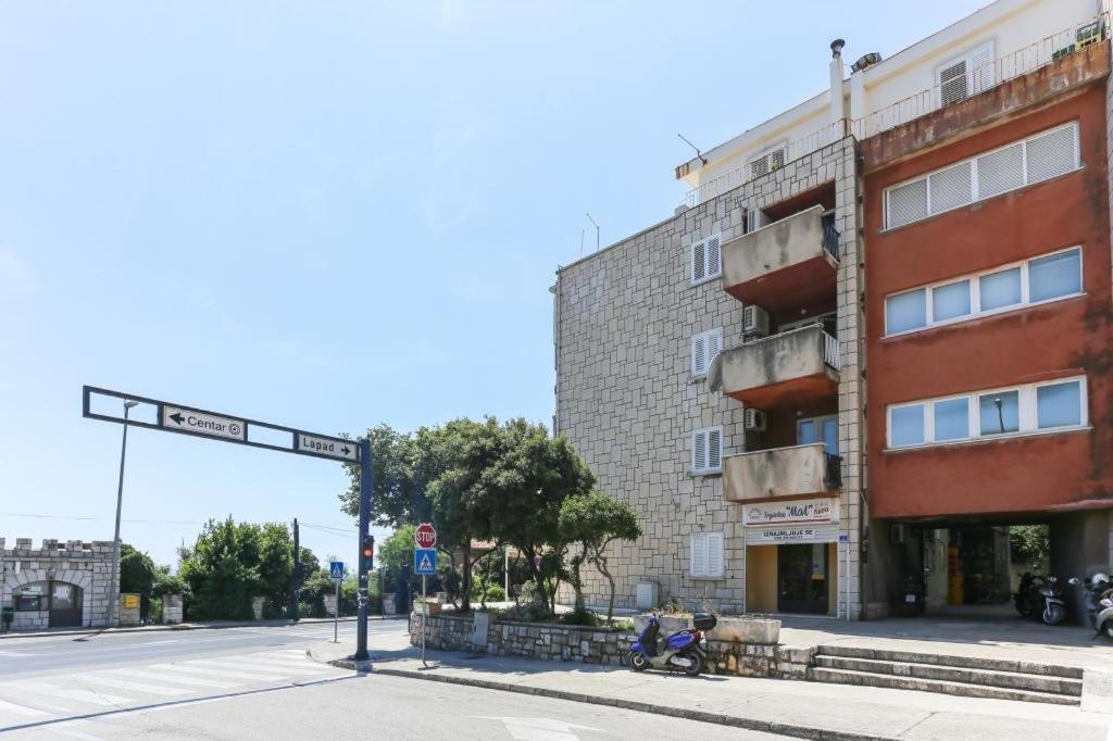 Apartment Vukoja Дубровник Екстериор снимка